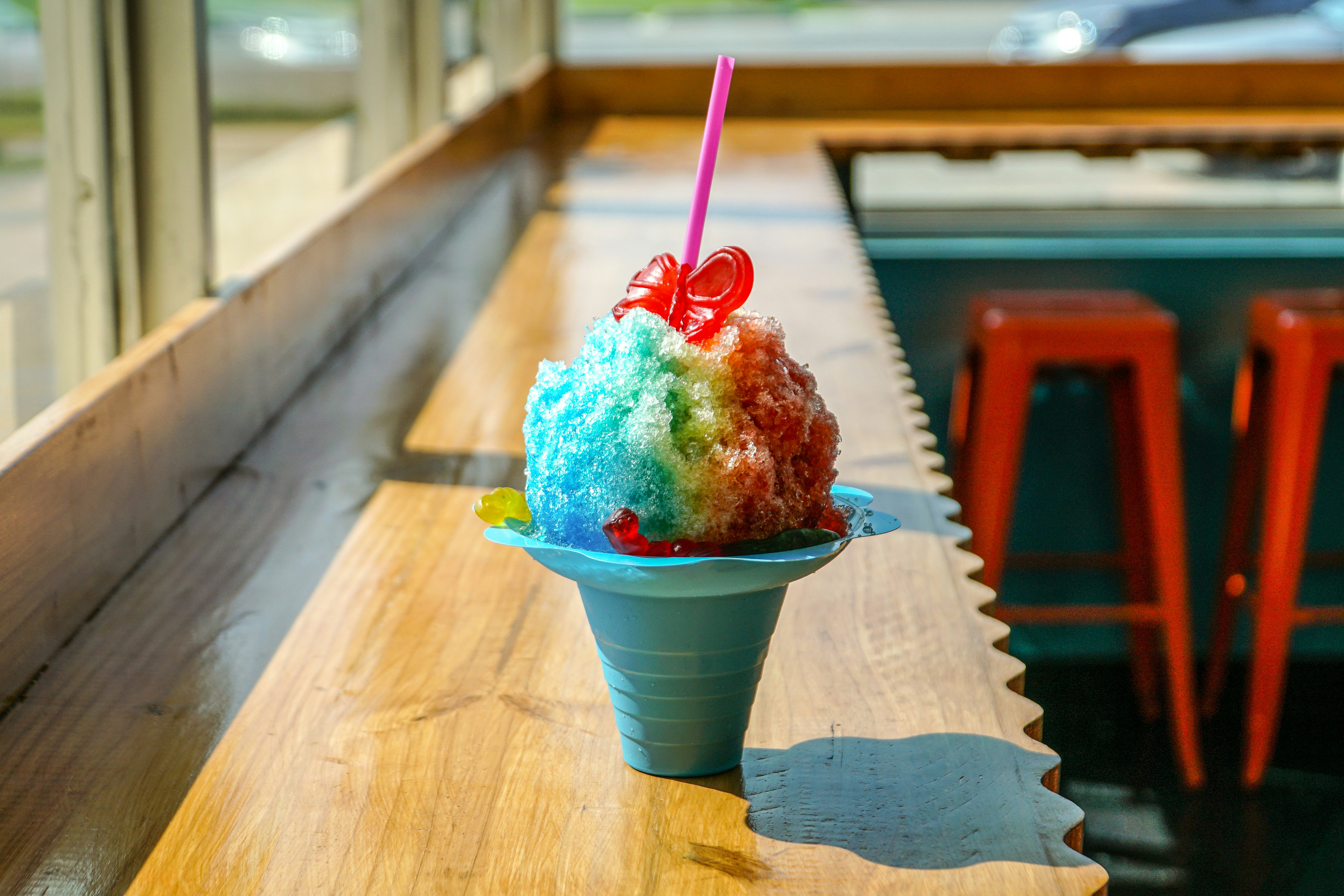 Snow Cone Machine + Starter Pack of 3 flavors for up to 24 servings photo 4 of 4